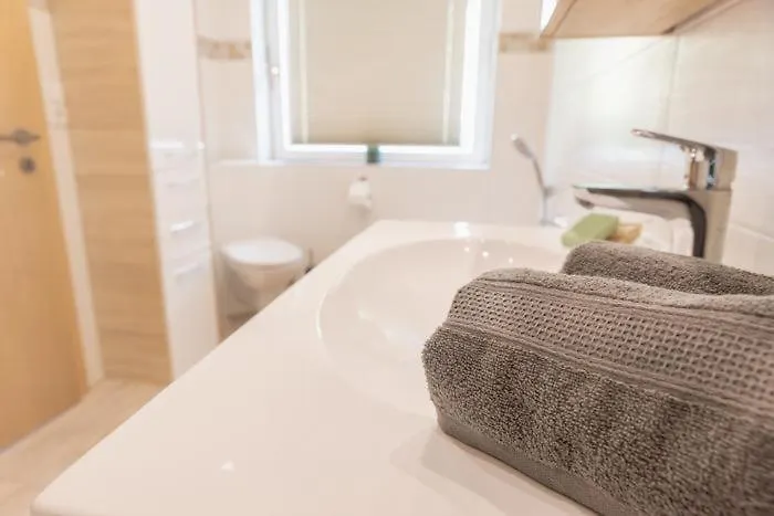 아파트 Haus Schrofenwies *