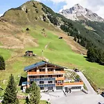 Haus Schrofenwies * Lechleiten