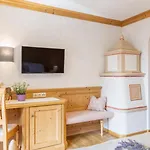 Haus Schrofenwies Apartmán *